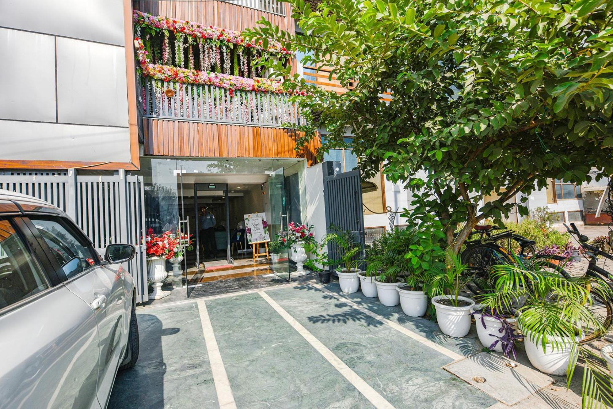 Fabhotel Prime Apple Tree Residency Nueva Delhi Exterior foto
