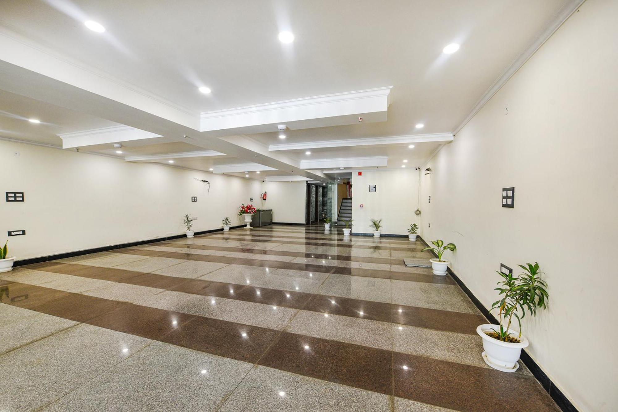 Fabhotel Prime Apple Tree Residency Nueva Delhi Exterior foto