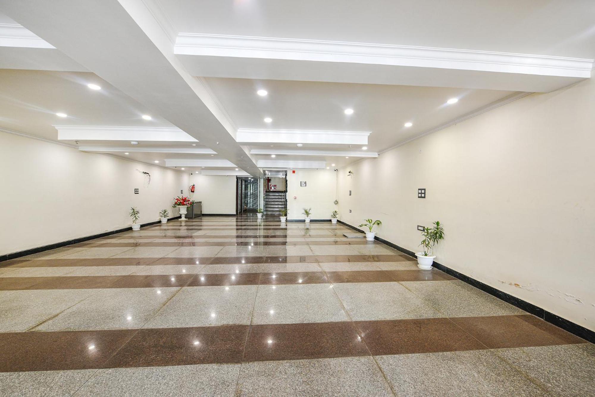 Fabhotel Prime Apple Tree Residency Nueva Delhi Exterior foto